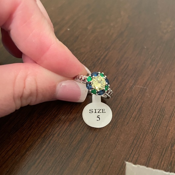 Fragrant Jewels Ring Sz 5 - Picture 4 of 7